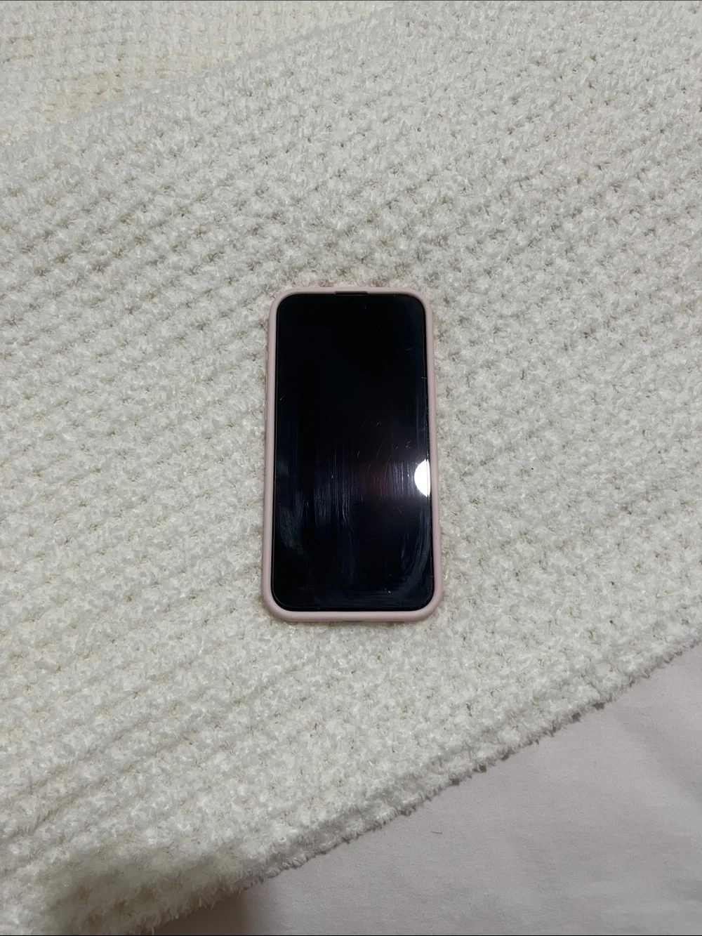 Black iPhone 16 plus